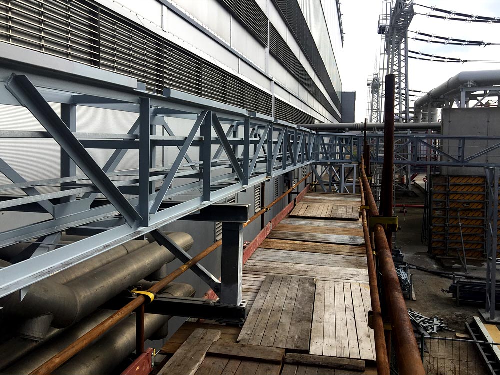 Výroba, montáž a dodání nosné, průmyslové, ocelové konstrukce potrubního mostu pro Elektrárnu Tušimice